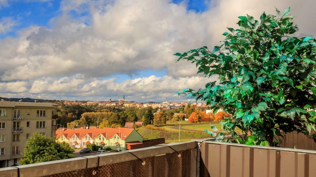 Luxurious, Lovely And Romantic Apartment In Tábor Eksteriør billede