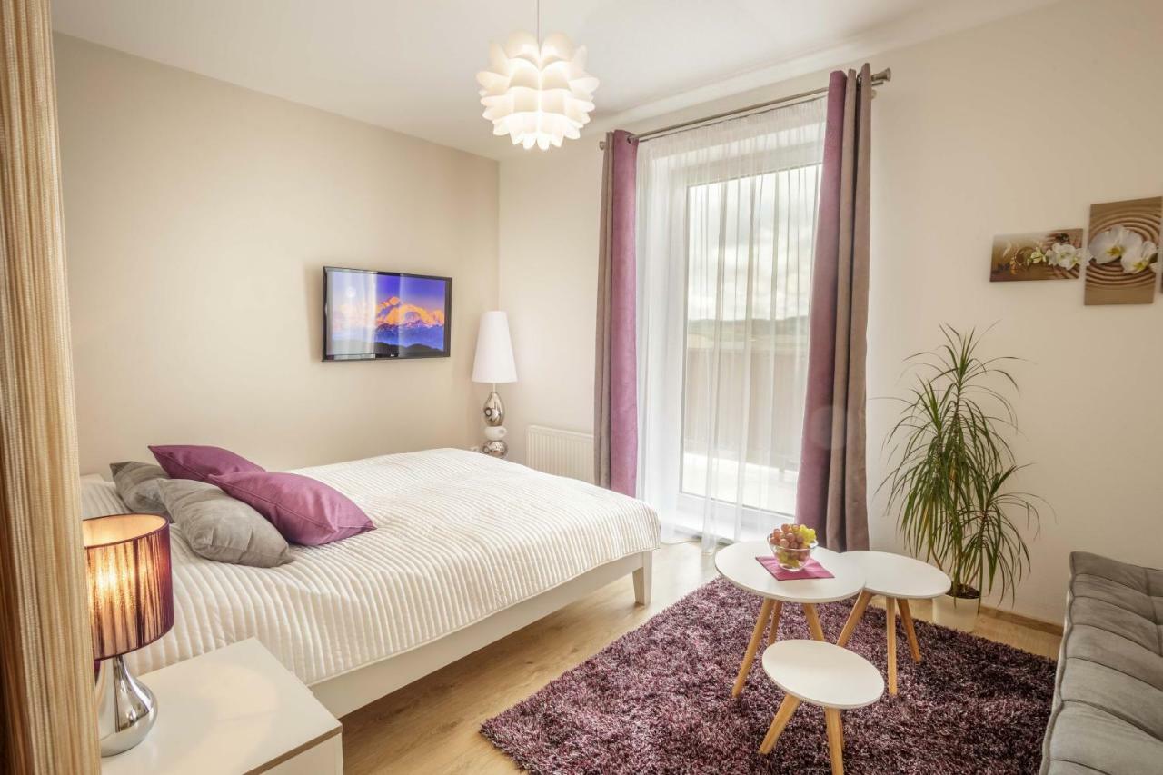 Luxurious, Lovely And Romantic Apartment In Tábor Eksteriør billede
