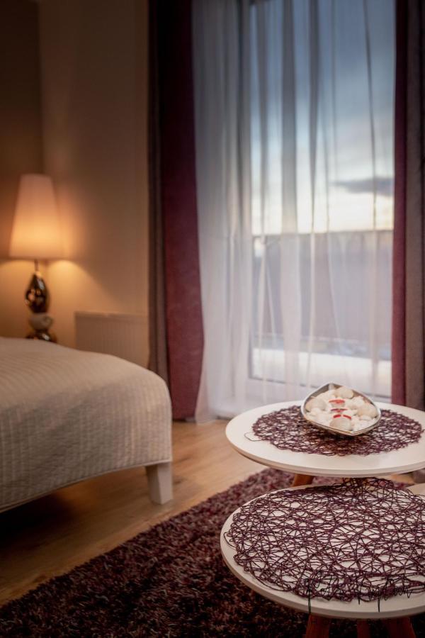 Luxurious, Lovely And Romantic Apartment In Tábor Eksteriør billede